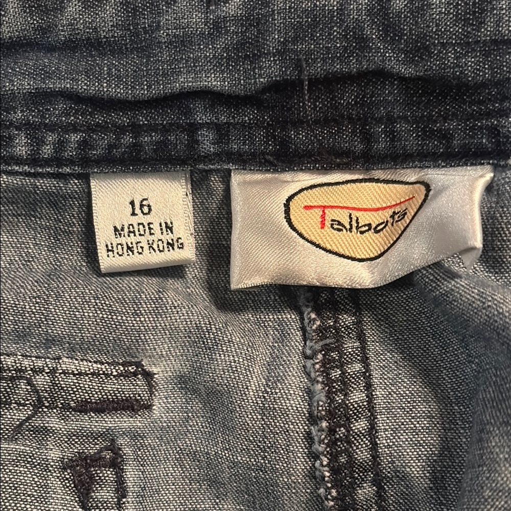 Talbots Blue Cargo Shorts Relaxed Fit - Picture 3 of 4